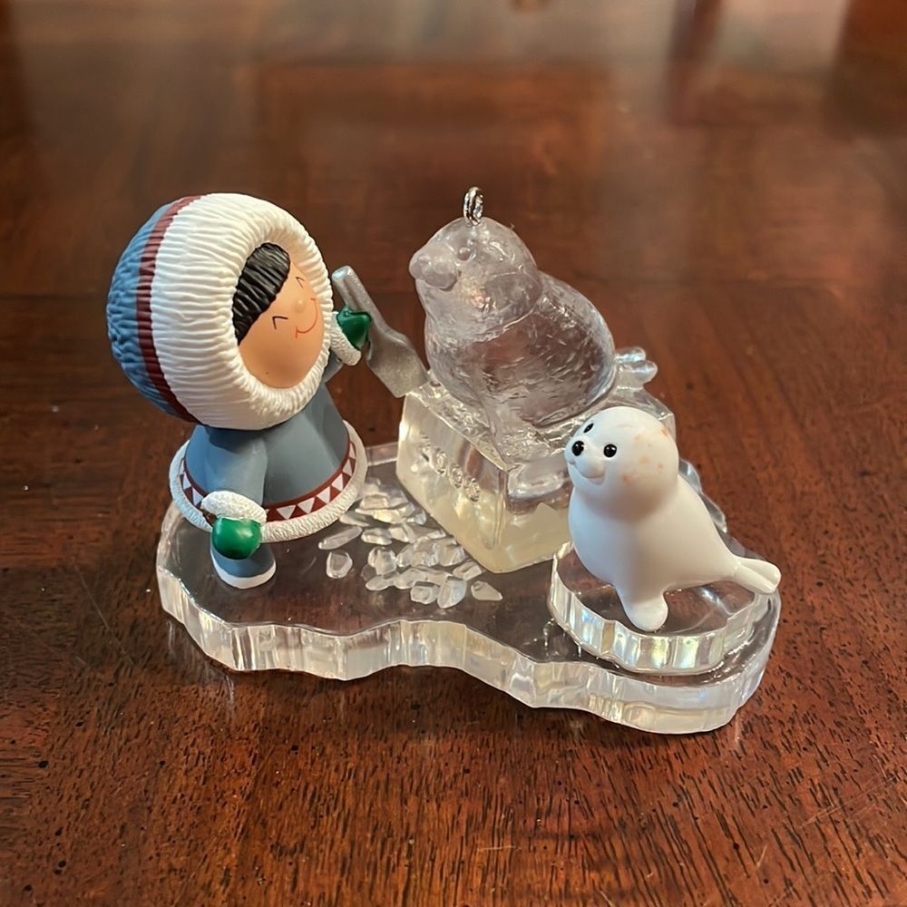 Hallmark Frosty Friends # 21 Ornament - Picture 2 of 7